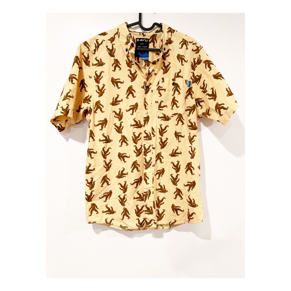 Kavu Klear Above Mens Bigfoot Sasquatch Print Short Sleeve Button Down Shirt Tan